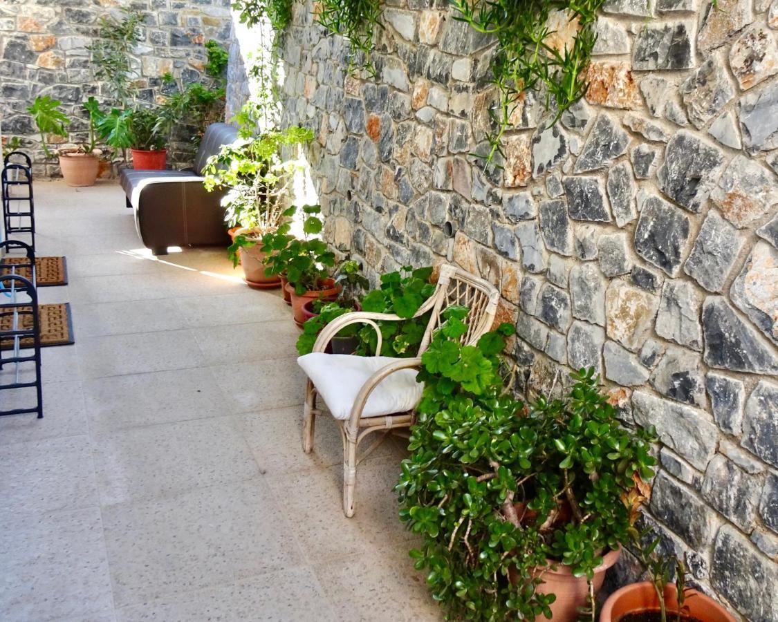 Faros Apartment Sfakiá Exteriér fotografie